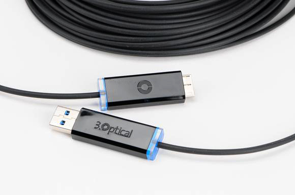 Corning ra mắt cáp quang USB 3.0 mới