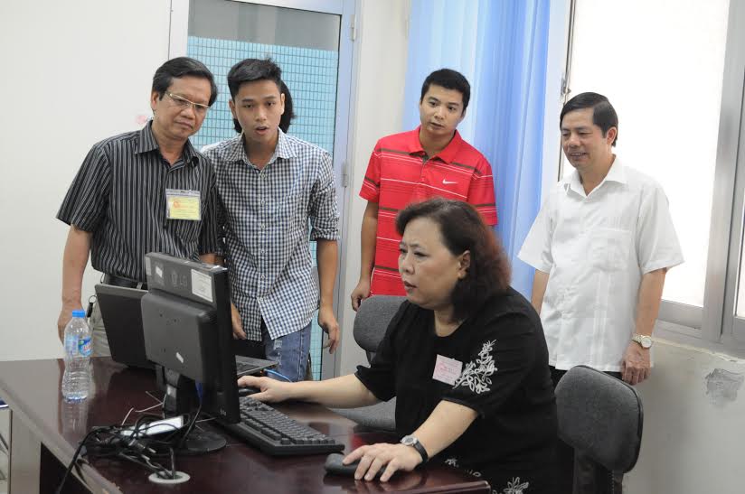 Thi tuyển công chức Hà Nội 2014 theo dõi bằng camera quan sát